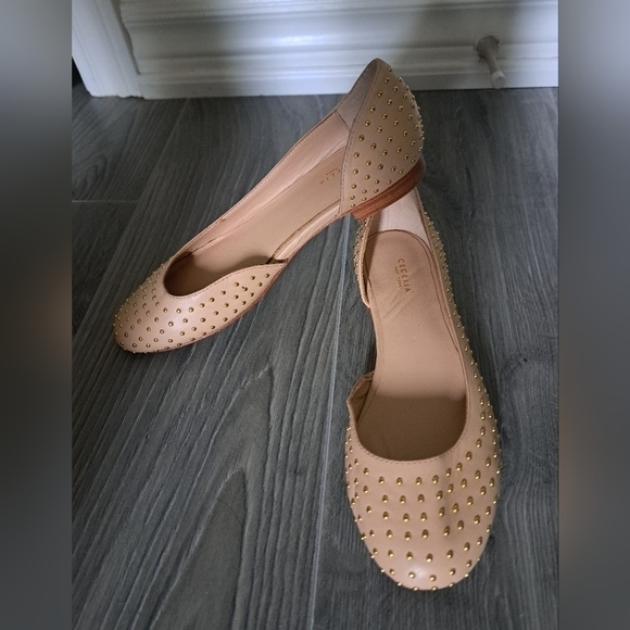 Cecelia NEW YORK leather studded flats shoes neutral beige almond toe - Picture 2 of 12